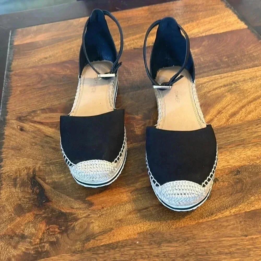 Gorgeous Gibson Latimer espadrilles